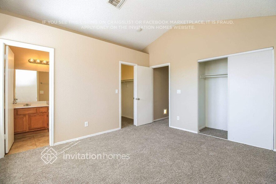 Building Photo - 3864 W Folley St