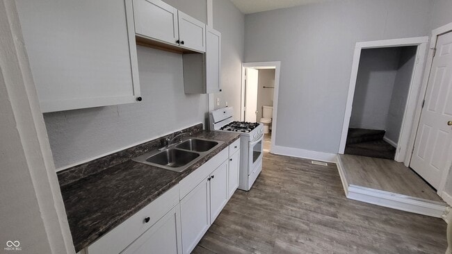 Building Photo - 1122 S Dearborn St