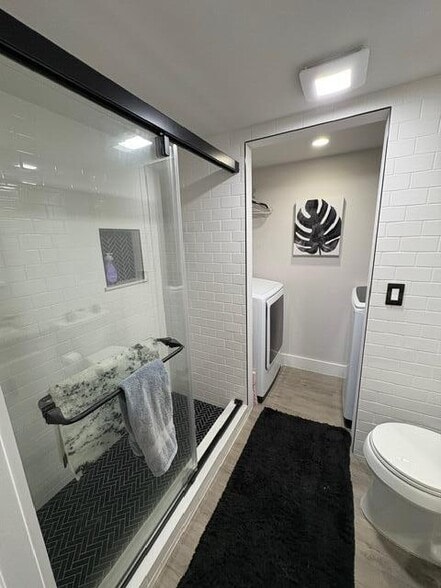 Building Photo - 303 Arabian Rd