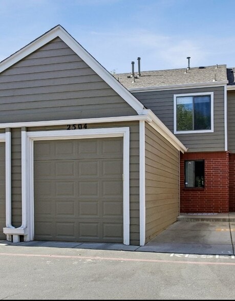 Building Photo - 7474 E Arkansas Ave