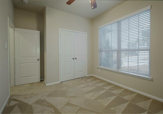 Building Photo - 21506 Cotton Valley Ln