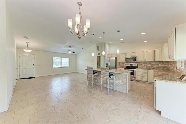 Building Photo - 3560 Eldron Ave