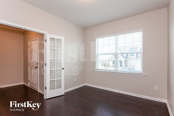 Building Photo - 2212 Killian Creek Dr