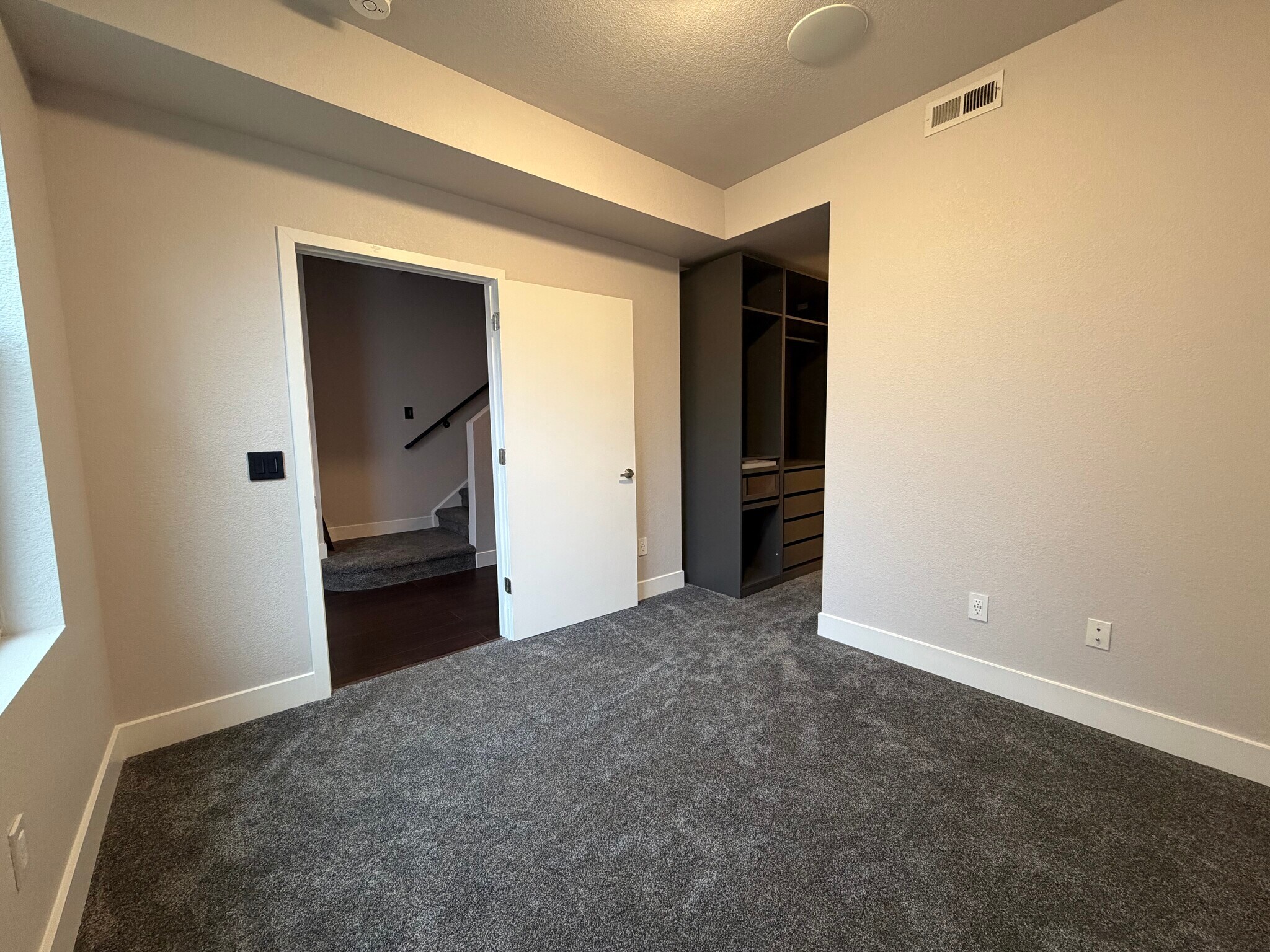 Building Photo - 2380 S Wheeling Cir