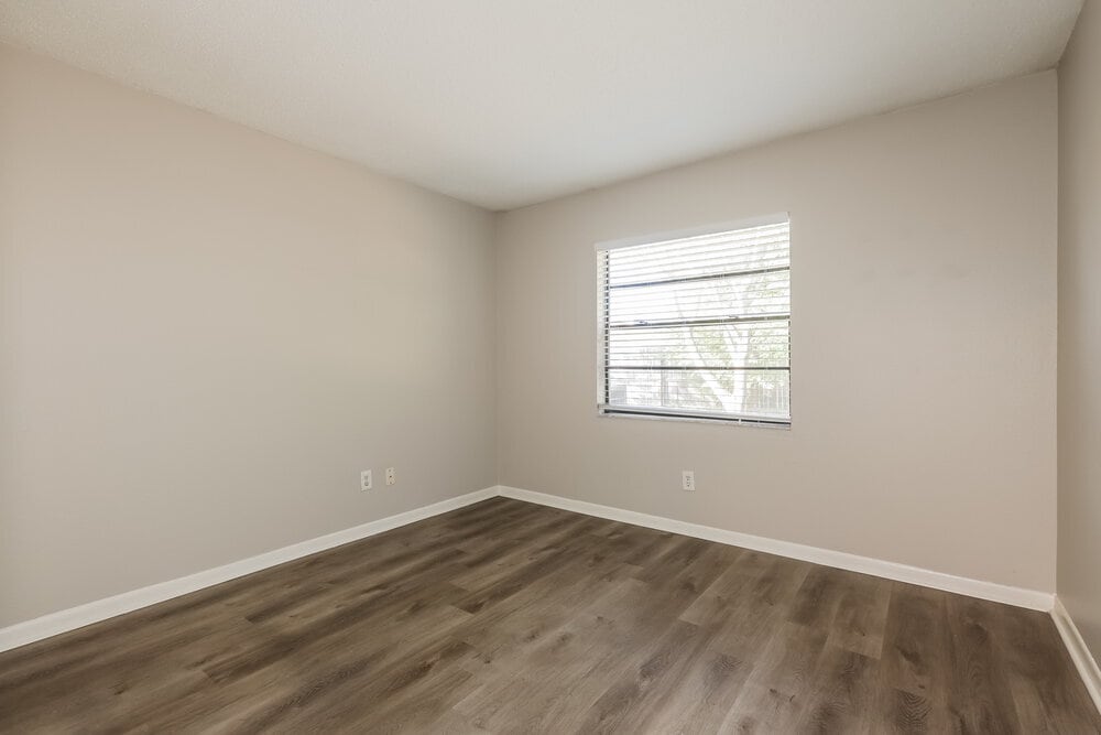 Building Photo - 831 Sunridge Point Dr