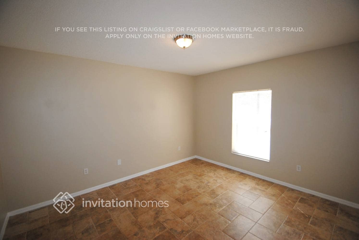 Building Photo - 805 Hastin Pl