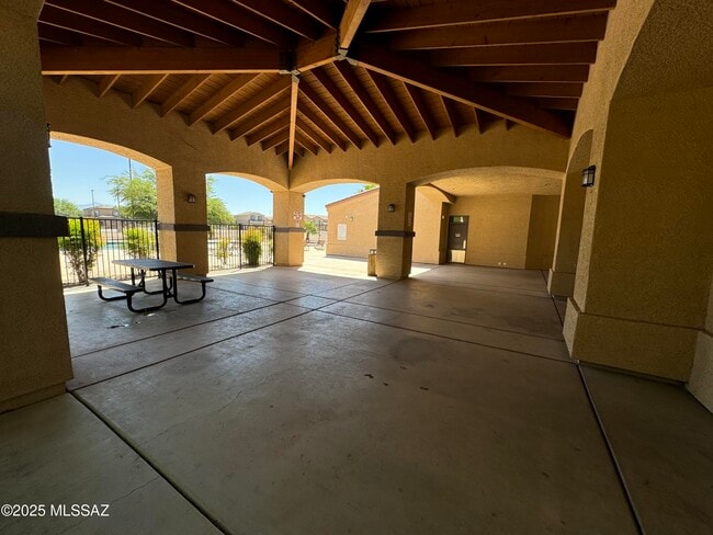 Building Photo - 6590 E Cooperstown Dr