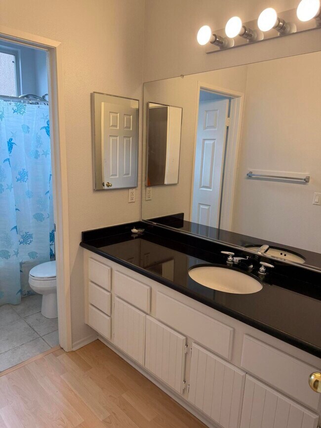 Building Photo - 47780 Sumac St