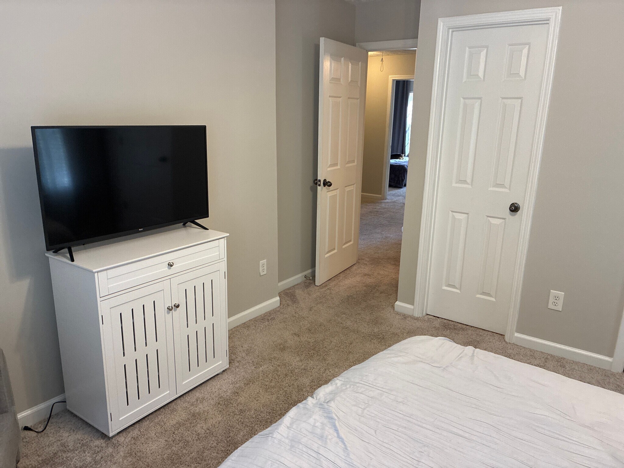 Building Photo - Room in Townhome on Hill Station Ct