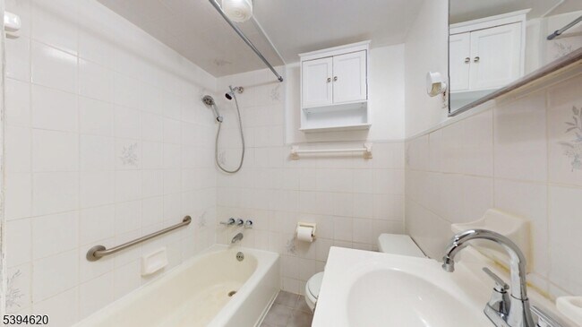 Building Photo - 750 Lafayette Ave