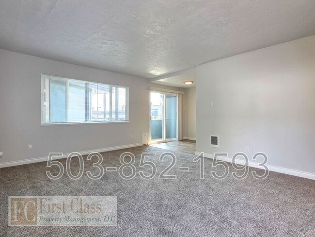 Building Photo - 12345 SW Hall Blvd