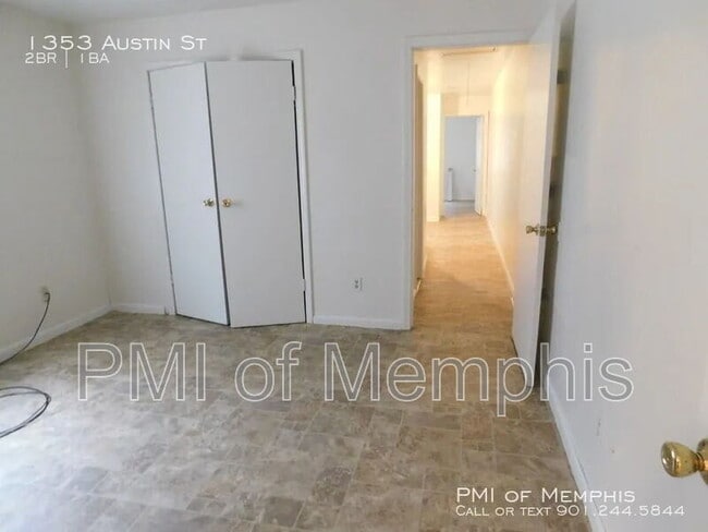 Building Photo - 1353 Austin St