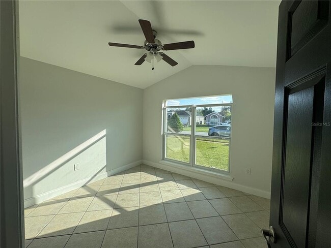 Building Photo - 8313 Sun Vista Way