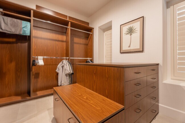 Building Photo - 54280 Affirmed Ct