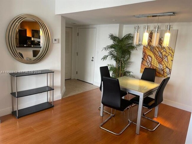 Building Photo - 770 Claughton Island Dr