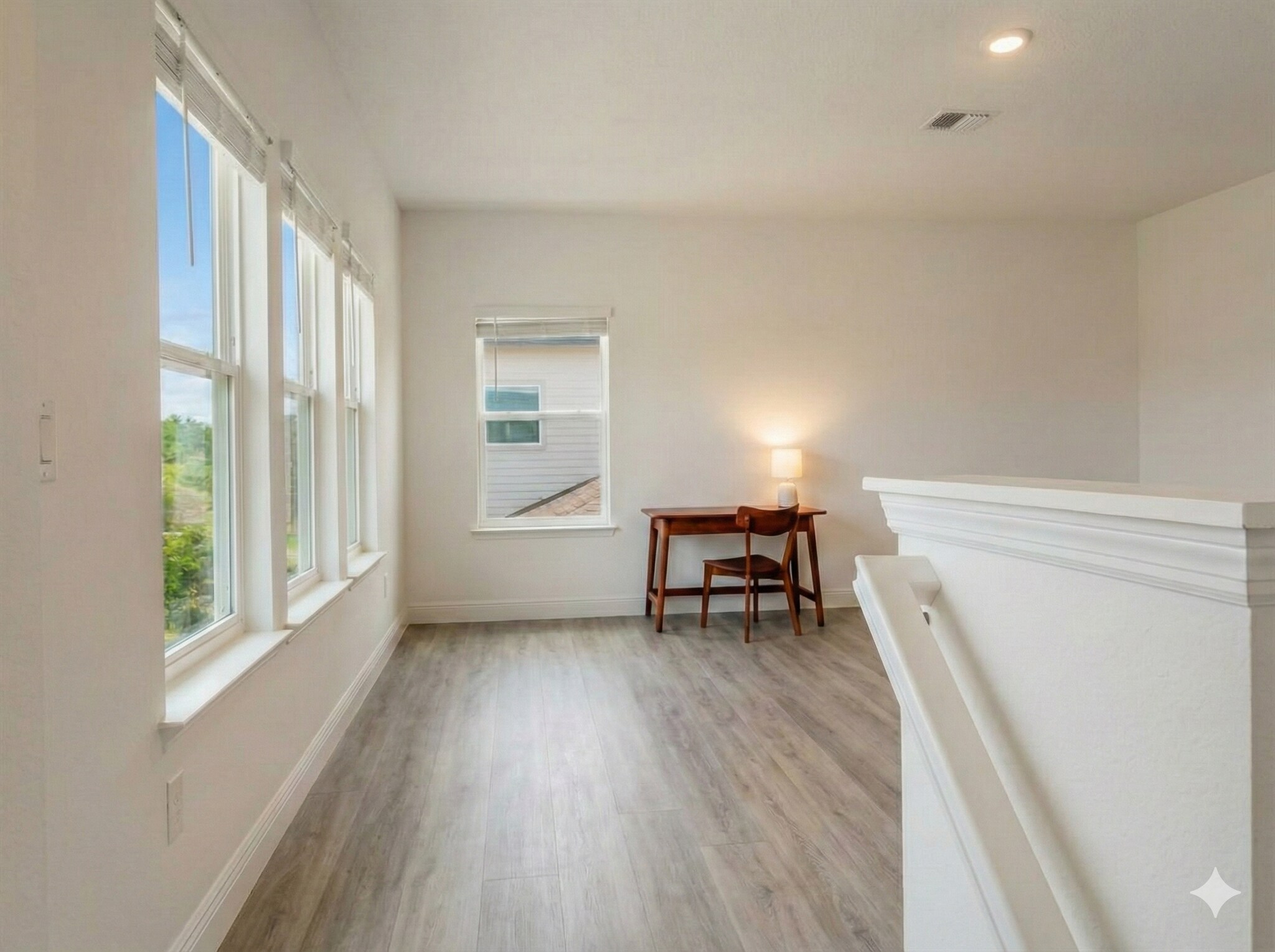 Building Photo - 15098 Lebeau Loop