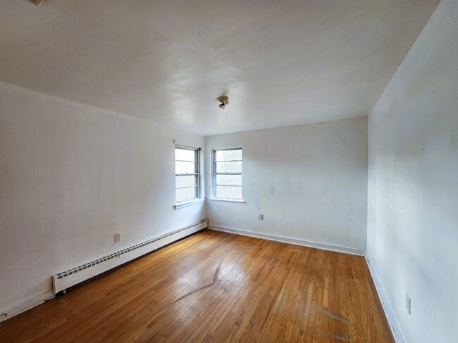 Building Photo - 2 Bedroom Home For Rent - Susquehanna Township!