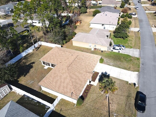 Building Photo - 48 Pennsylvania Ln