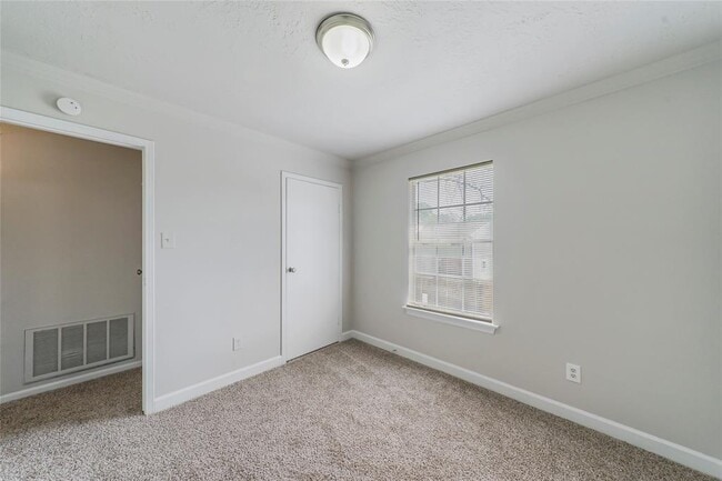 Building Photo - 1206 Mayweather Ln