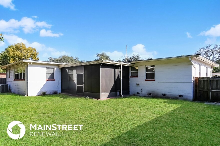 Building Photo - 2423 Gayland Rd