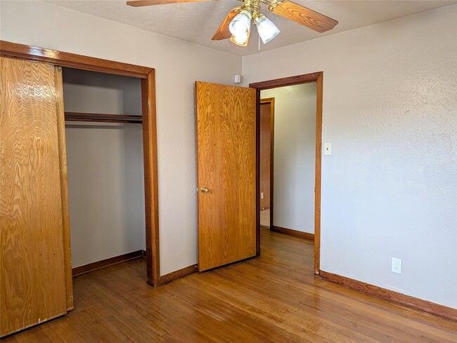 Building Photo - 1605 Ruella Ln