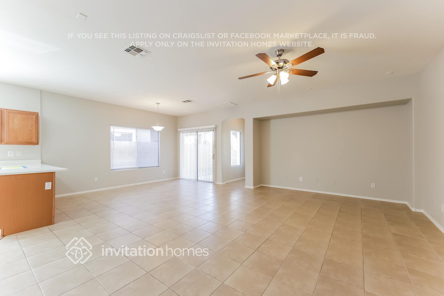 Building Photo - 2258 S 88th Dr
