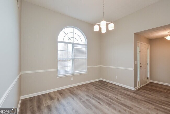 Building Photo - 280 Pleasant Hills Dr