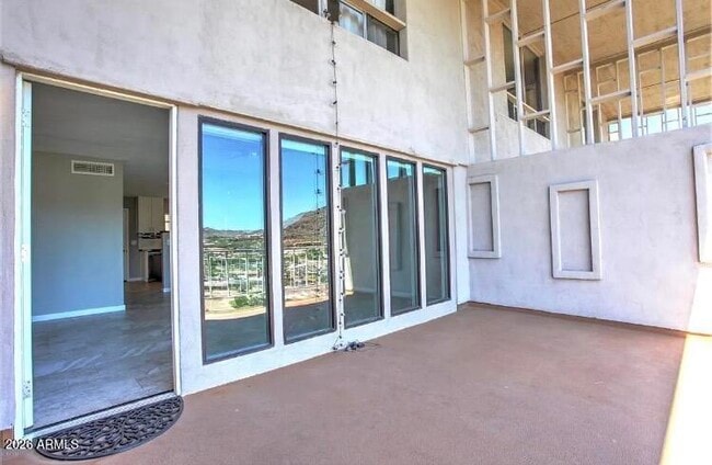 Building Photo - 1057 E Butler Dr