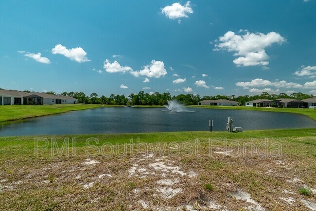 Building Photo - 5928 Silver Palm Blvd