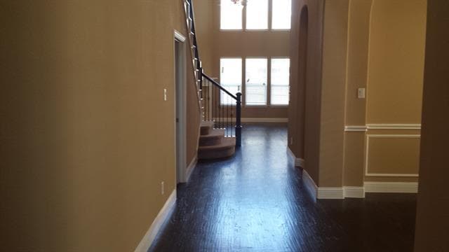 Building Photo - 2449 Kingsgate Dr