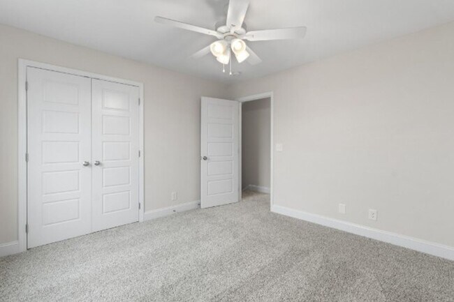 Building Photo - Beautiful Single Family Home