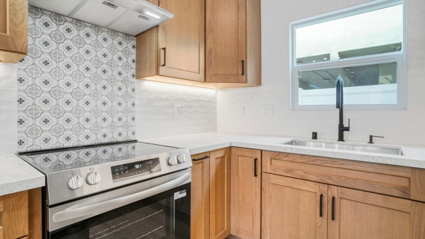 Building Photo - 2035 S Corning St