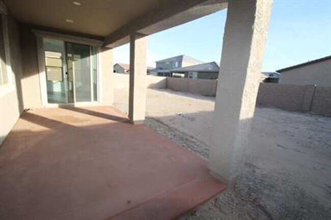 Building Photo - STUNNING 4-Bedroom + Den Home in Gladden Farms!!!!! SOLAR PANELS!!!