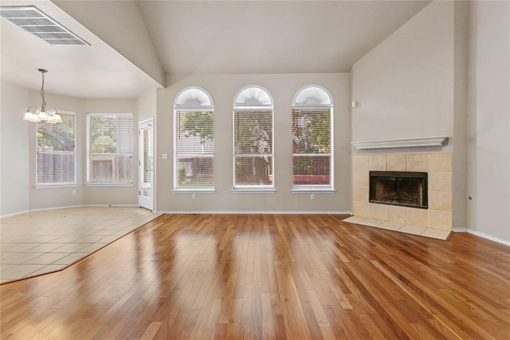 family room - 1616 Chasewood Dr