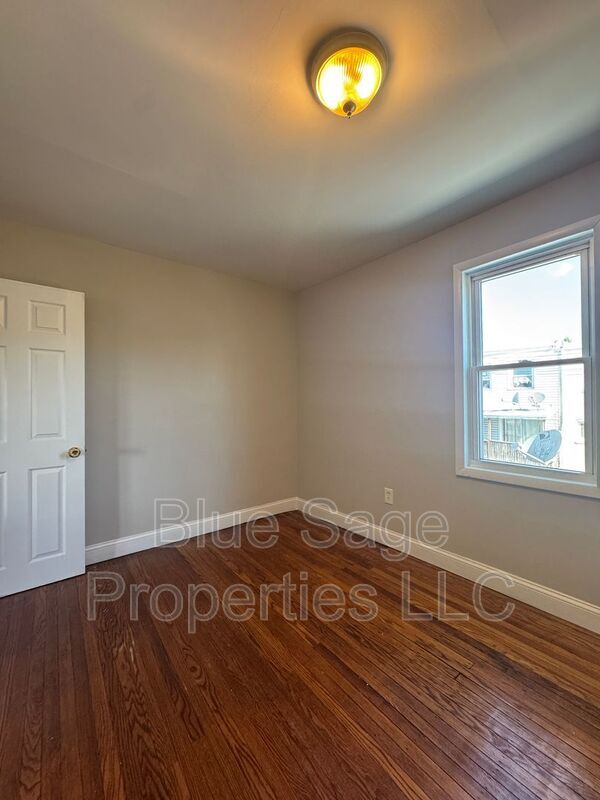 Building Photo - 7107 Stockley Ave