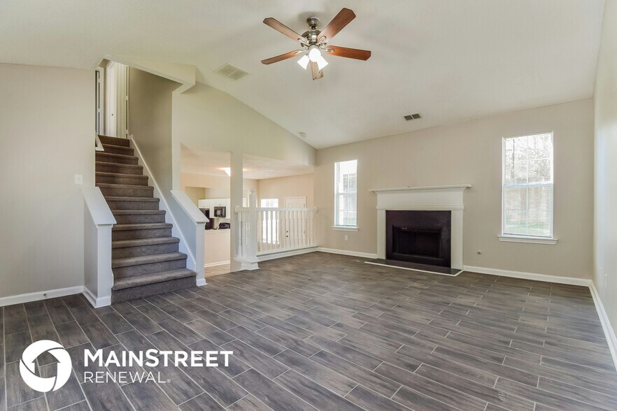 Building Photo - 497 Eagles Crossing Cir