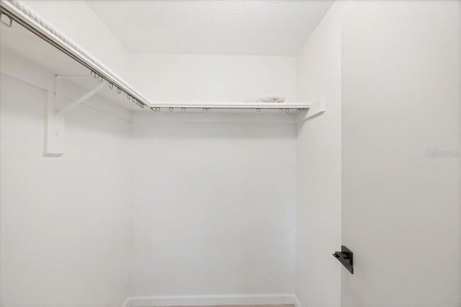 Building Photo - 4696 Pompano St