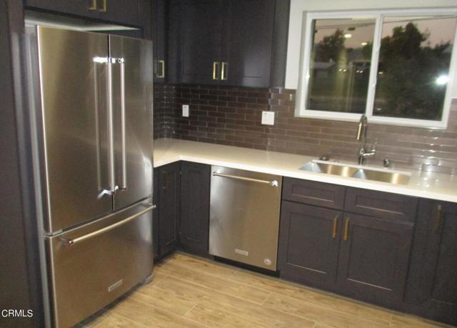 Building Photo - 21028 E Cypress St