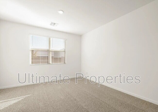 Building Photo - 17322 W Eva St