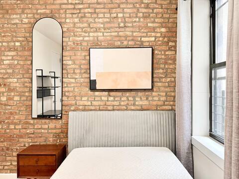 Building Photo - Nice room in a good neighborhood