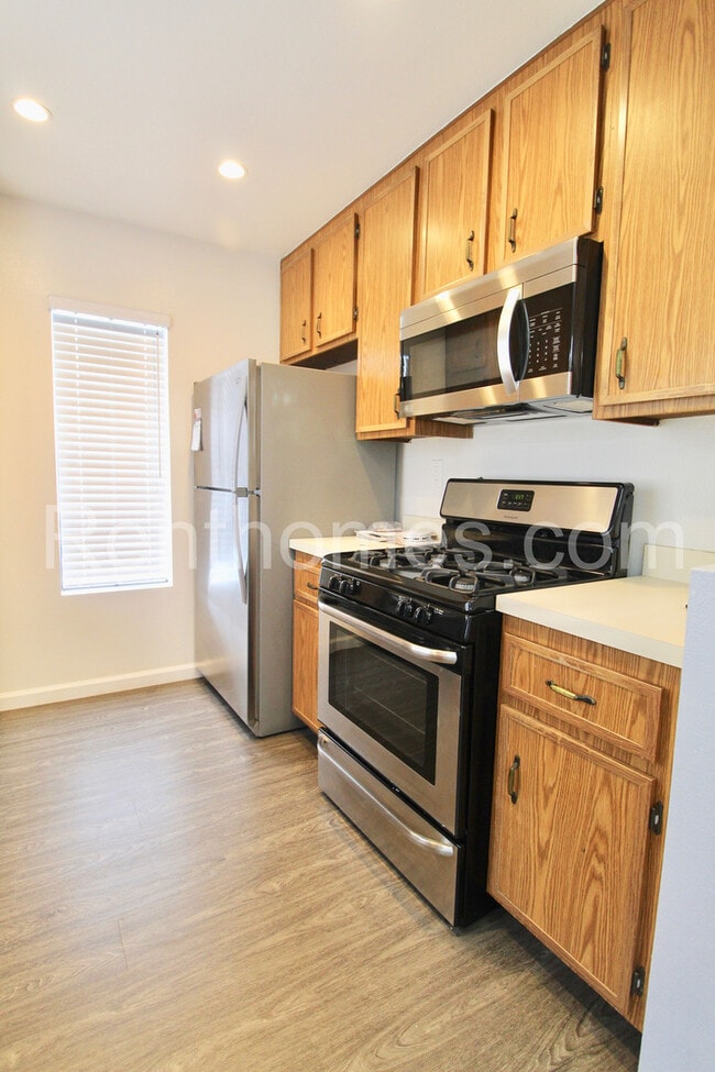 Building Photo - 13059 Wimberly Square