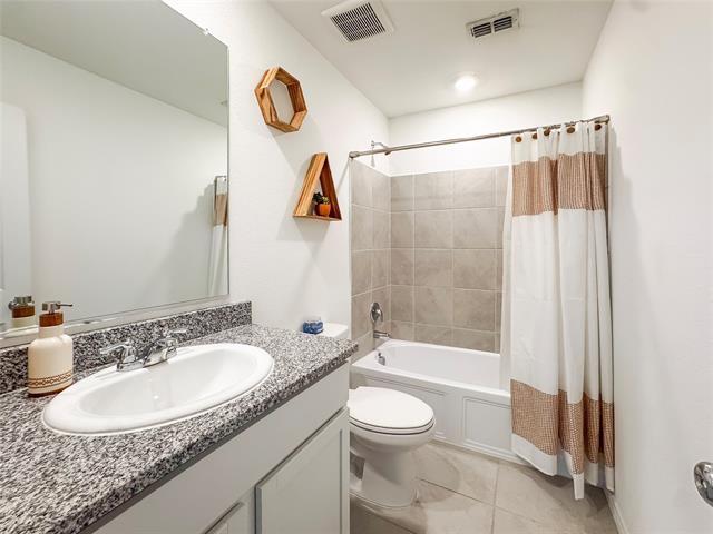 Building Photo - 1627 Cattle Dr Ln