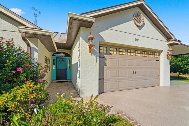 Building Photo - 105 Fern Ct