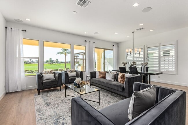 Building Photo - Luxury Rental in Queen Creek - Try Before You Buy