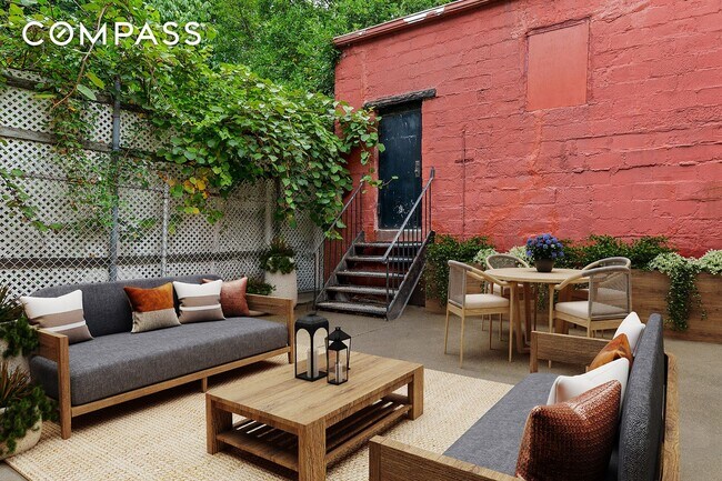 Building Photo - 69 Hudson Ave