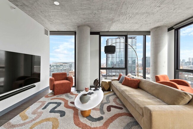 Building Photo - 1314 W Randolph St