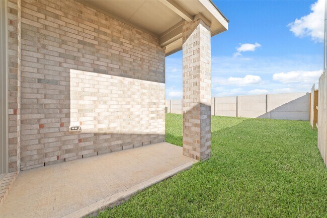 Building Photo - 6610 Sunset Velvet Dr