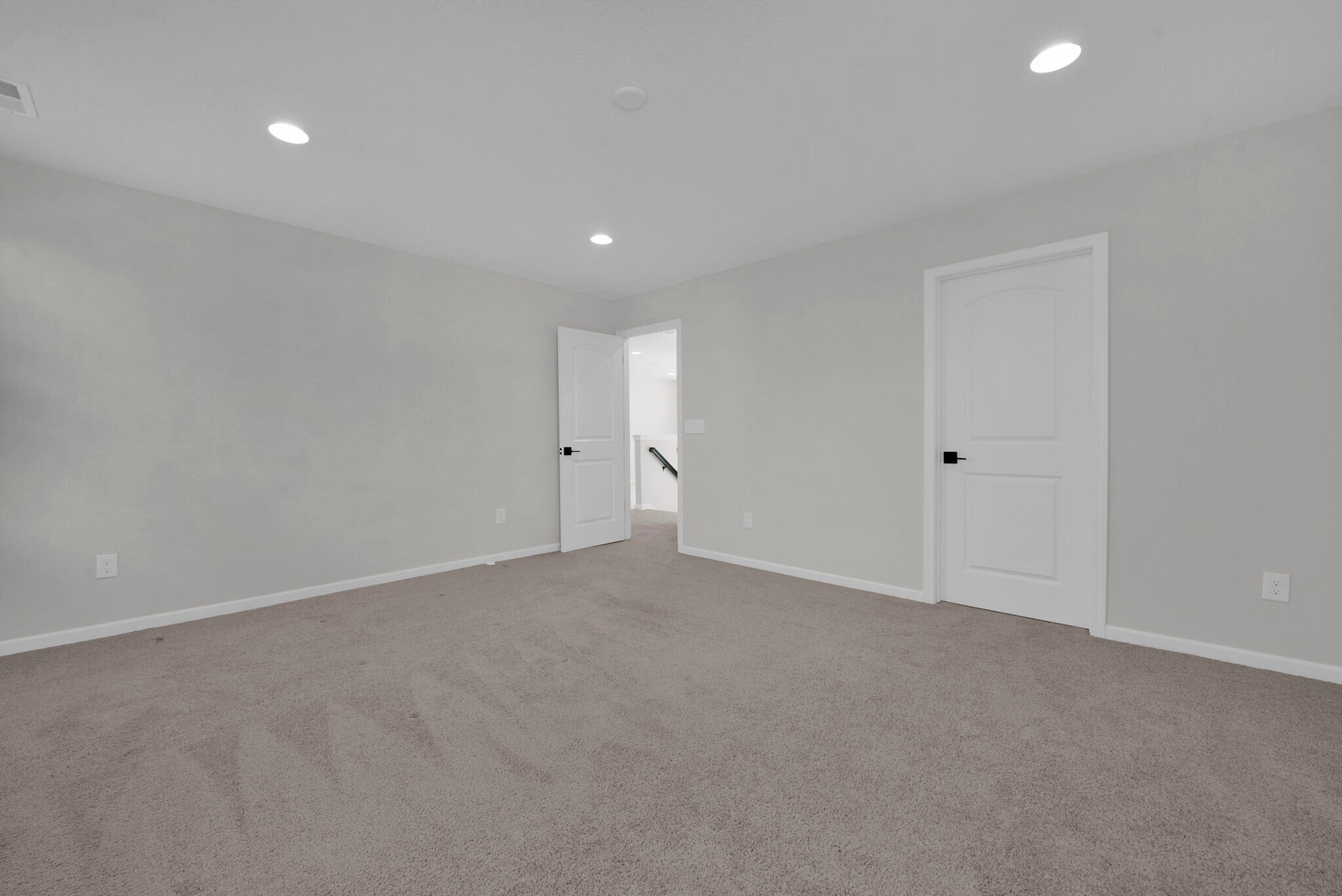 Building Photo - 12065 Landon Dr