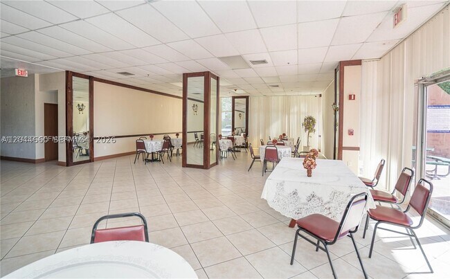 Building Photo - 4675 W 18th Ct