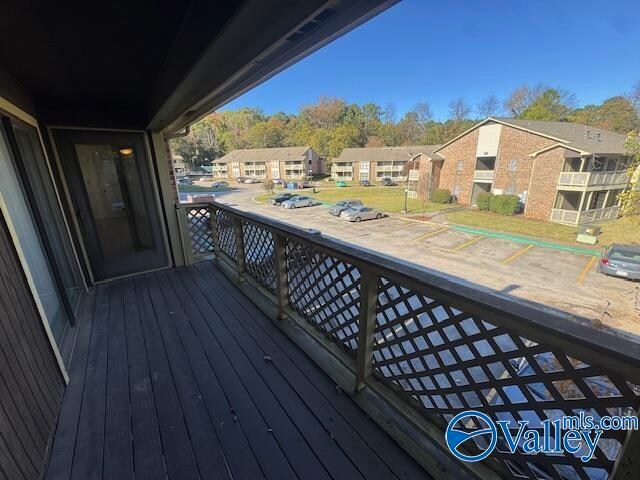 Building Photo - 5009 7 Pine Cir